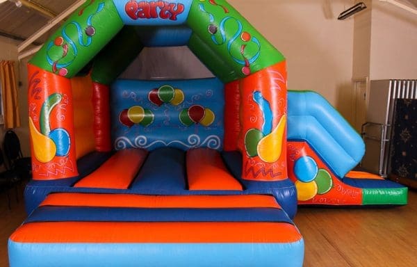 Let’s Party Castle With Slide