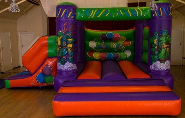 TMNT Ninja Turtles Velcro Castle With Slide – Changeable Themes