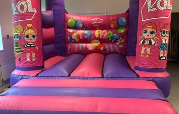 LOL Velcro Castle