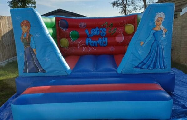 Frozen 8ft Velcro Castle