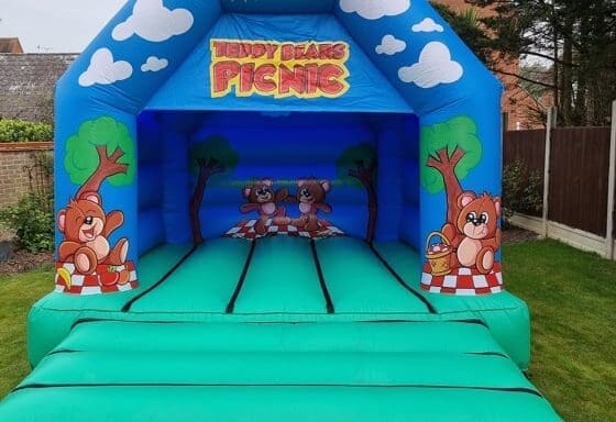 Teddy Bears Picnic Castle