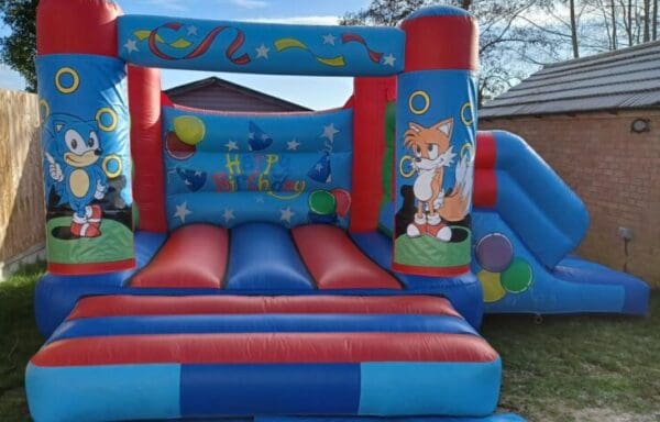 Sonic the Hedgehog Velcro Castle With Slide – Changeable Themes