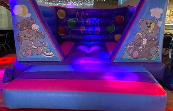 Teddy Bear Picnic 8ft Velcro Castle