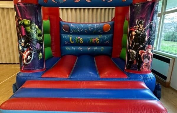 Avengers V2 Velcro Castle