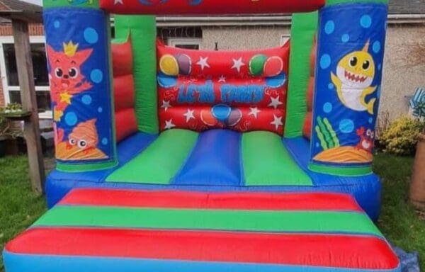 Baby Shark Velcro Castle