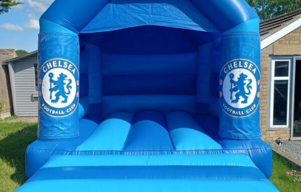 Chelsea FC Football Team Castle (Interchangeable Themes)