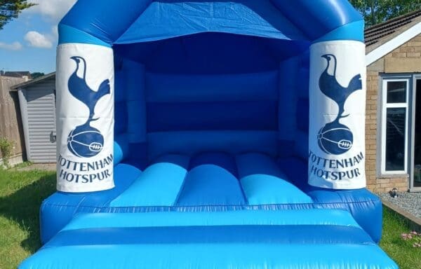 Tottenham Hotspur Football Team Castle (Interchangeable Themes)