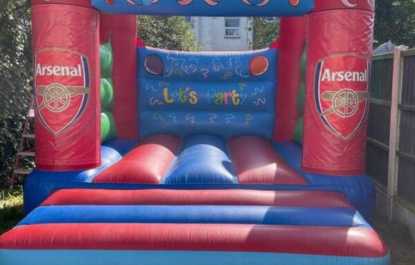 Arsenal Football Team Castle (Interchangeable Themes)