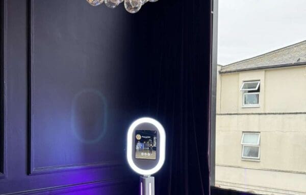 Selfie Pod Photo Booth