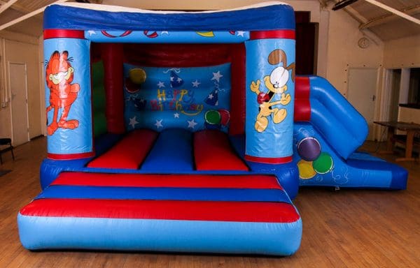 Garfield Velcro Castle With Slide – Changeable Themes